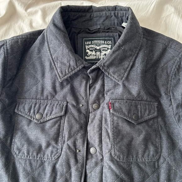 Levi’s Shacket shirt jacket dark gray snap front - Picture 4 of 16
